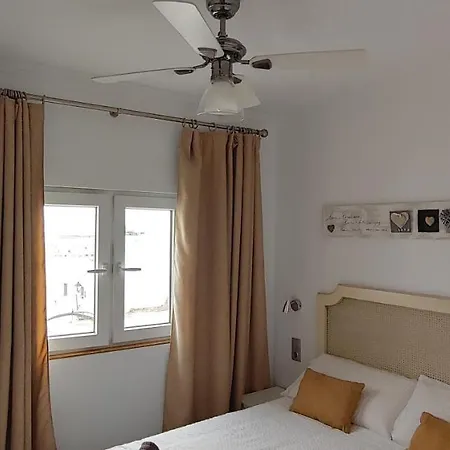 Apartment Casa Vistas A Trafalgar Con Cromoterapia Relax En La Ducha Solo Familias O Parejas - Parking Privado Opcional - *