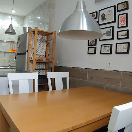 Casa Vistas A Trafalgar Con Cromoterapia Relax En La Ducha Sólo Familias O Parejas - Parking Privado Opcional - Apartamento *