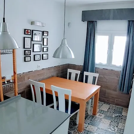 Apartment Casa Vistas A Trafalgar Con Cromoterapia Relax En La Ducha Solo Familias O Parejas - Parking Privado Opcional - Conil De La Frontera