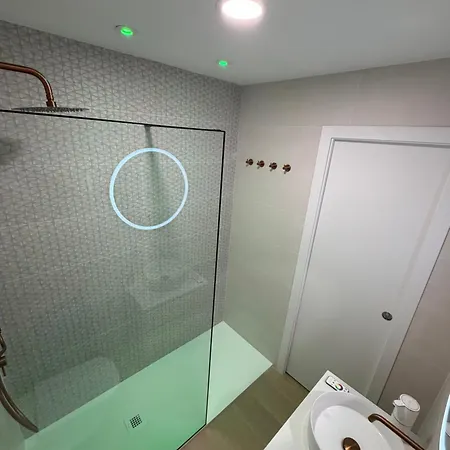 Casa Vistas A Trafalgar Con Cromoterapia Relax En La Ducha Solo Familias O Parejas - Parking Privado Opcional - * Conil De La Frontera