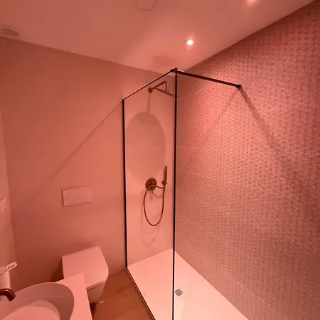 Apartment Casa Vistas A Trafalgar Con Cromoterapia Relax En La Ducha Solo Familias O Parejas - Parking Privado Opcional -